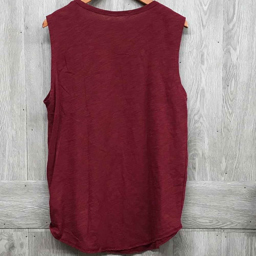 Distressed Lightning Bolt Sleeveless Tank Top - Picture 3 of 4